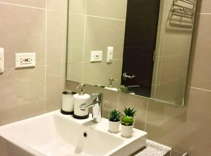 Apartamento Daniella's Modern & Cozy In Uptown Bgc