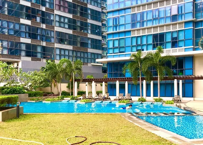 Daniella's Modern & Cozy In Uptown Bgc *