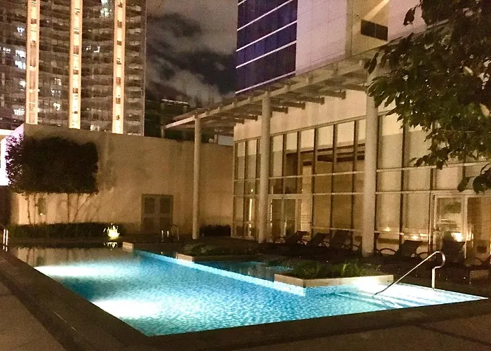 Daniella's Modern & Cozy In Uptown Bgc Apartamento