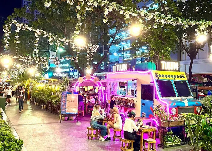 Daniella's Modern & Cozy In Uptown Bgc * Manila