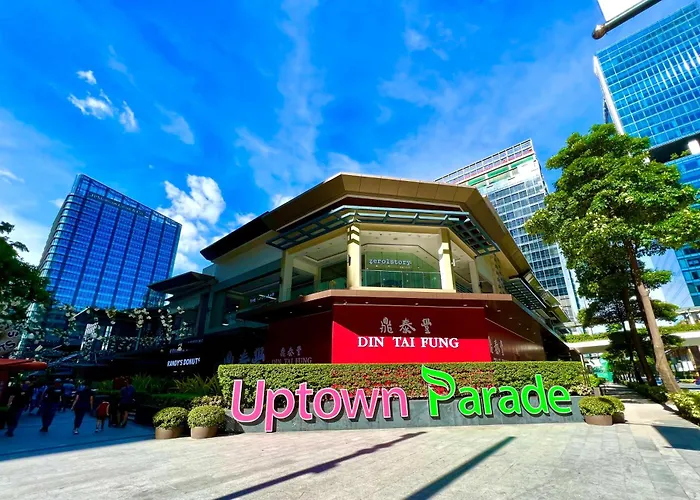 Daniella's Modern & Cozy In Uptown Bgc
